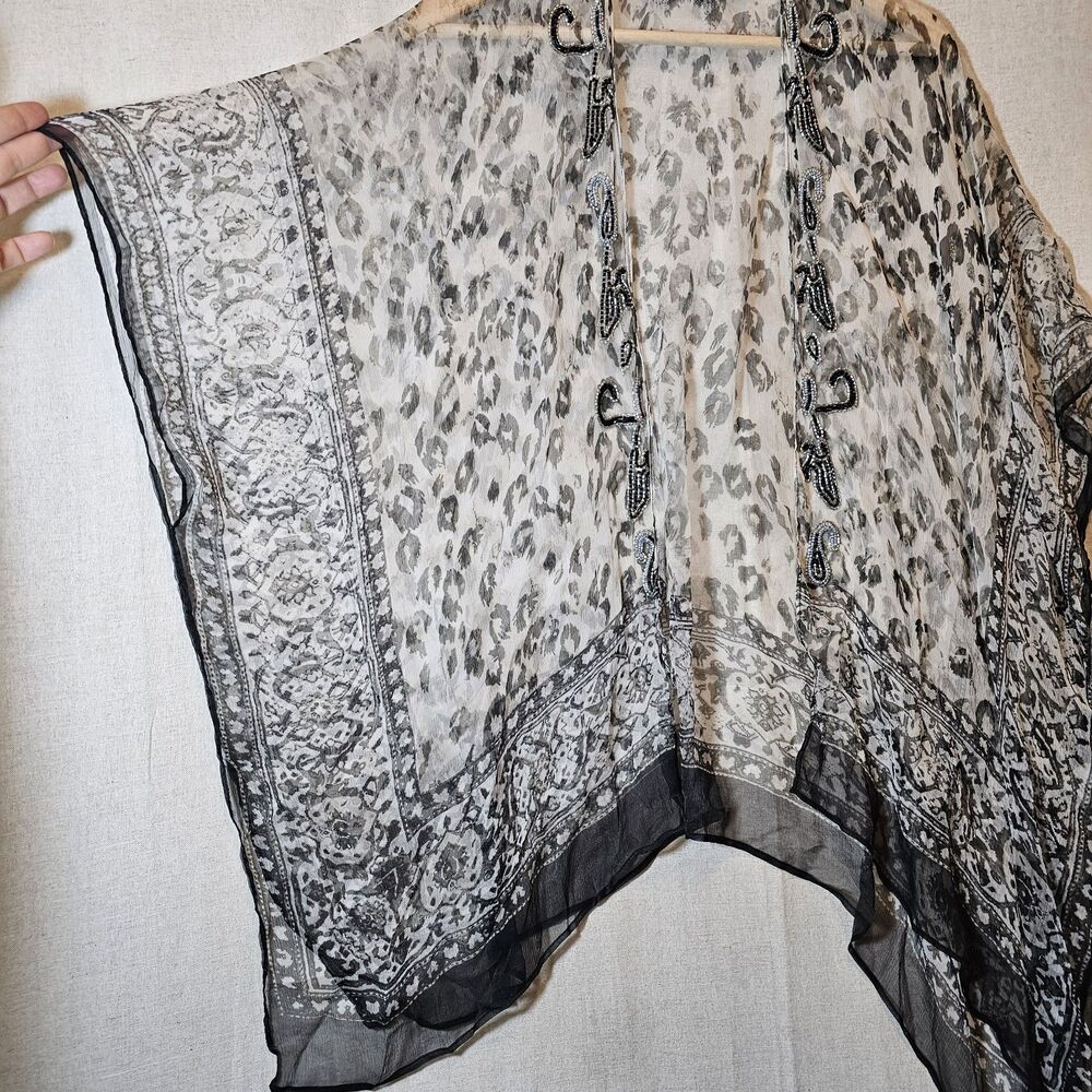 SOFT SURROUNDINGS Womens OS Kimono Topper Grey Leopard Print Boho Beaded Paisley - Picture 2 of 9
